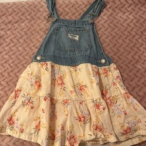 Cute floral overall dress from Oshkosh , Size:3T